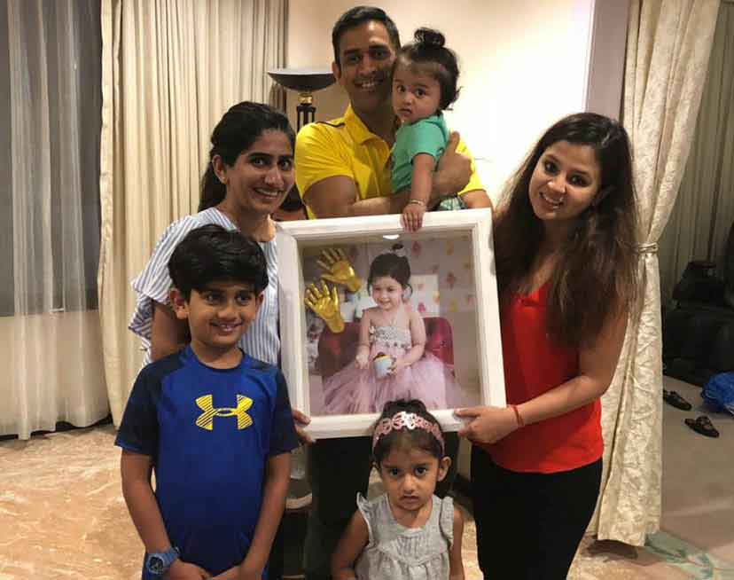 Ziva Mahendra Singh Dhoni Daughter Hand Casting by Impressions